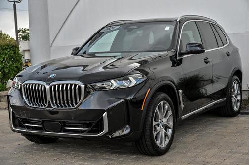 Black Sapphire Metallic 2026 BMW X5 xDrive40i