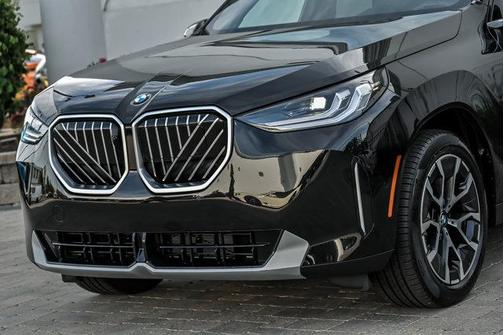 Black Sapphire Metallic 2026 BMW X3 30 xDrive