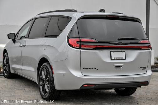 2024 Chrysler Pacifica Limited