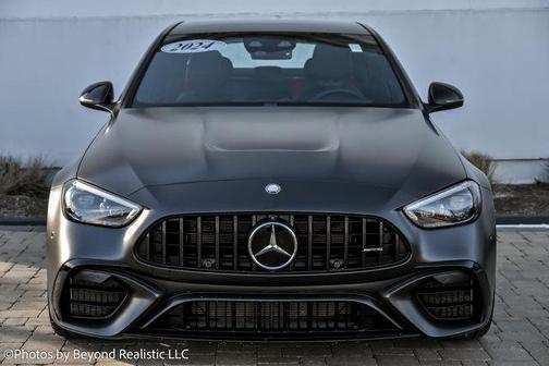 2024 Mercedes-Benz AMG C 63 S E Performance