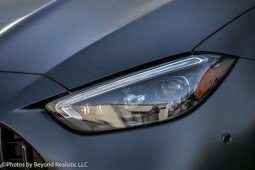 2024 Mercedes-Benz AMG C 63 S E Performance