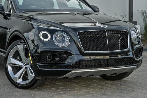 Onyx 2020 Bentley Bentayga V8