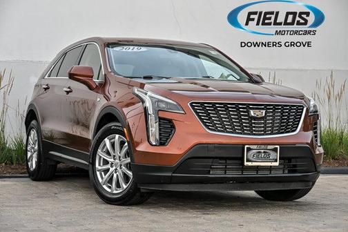 Autumn Metallic 2019 Cadillac XT4 Luxury