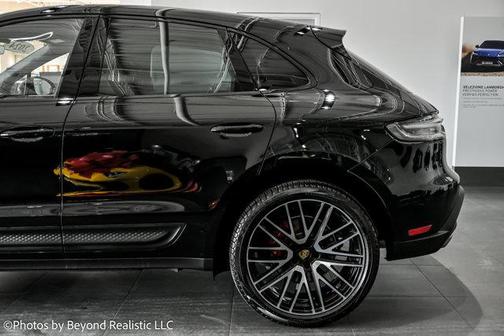 2024 Porsche Macan S