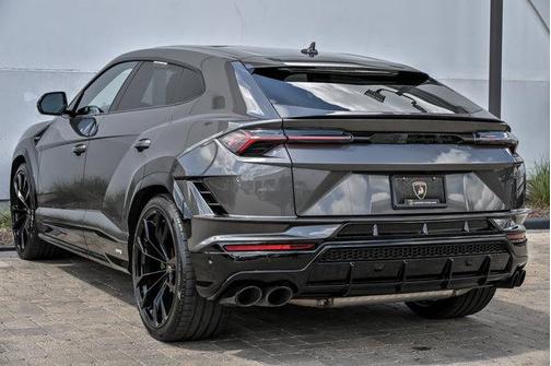 Gray 2024 Lamborghini Urus S