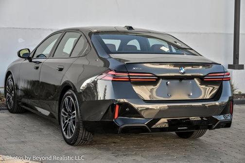 2026 BMW 530 i xDrive