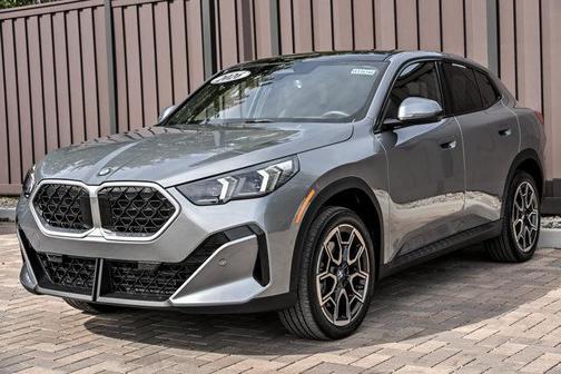 Skyscraper Gray Metallic 2026 BMW X2 xDrive28i