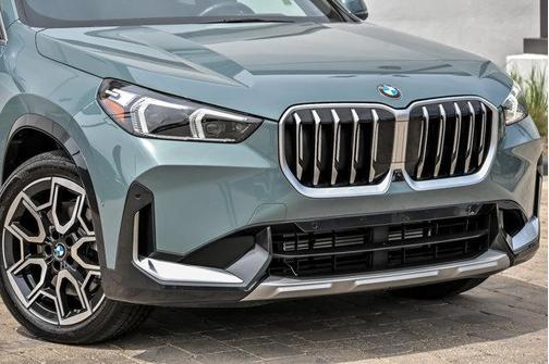 Green Metallic 2025 BMW X1 xDrive28i