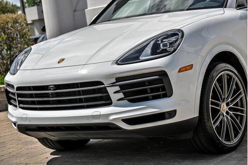 White 2023 Porsche Cayenne