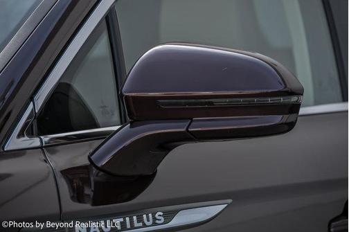 Burgundy 2021 Lincoln Nautilus Reserve