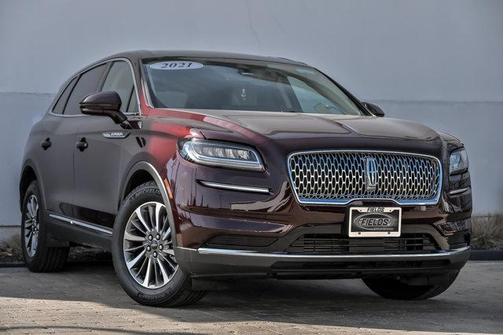 Burgundy 2021 Lincoln Nautilus Reserve