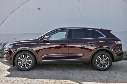 Burgundy 2021 Lincoln Nautilus Reserve