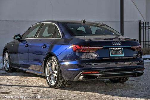 2022 Audi A4 45 S line Premium Plus