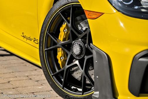 2024 Porsche 718 Spyder RS