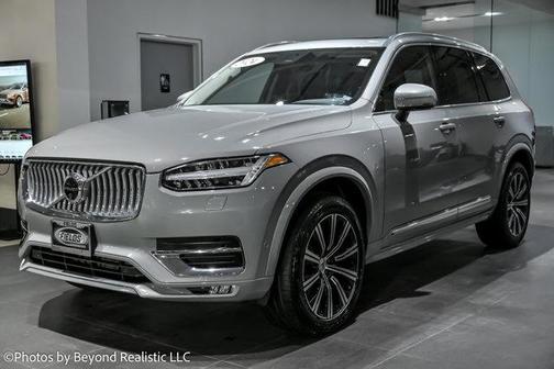 2024 Volvo XC90 B6 Plus Bright Theme 7-Seater