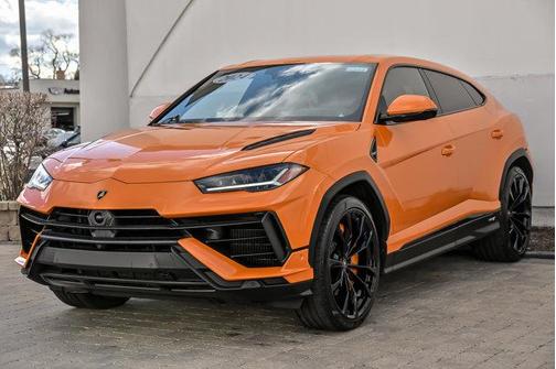 2024 Lamborghini Urus S