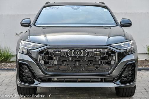 2024 Audi Q8 55 Premium Plus