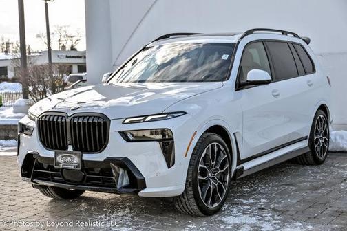2025 BMW X7 xDrive40i