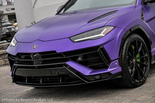 2024 Lamborghini Urus S