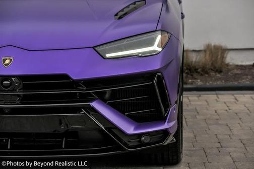 2024 Lamborghini Urus S