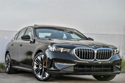 2026 BMW 530 i xDrive