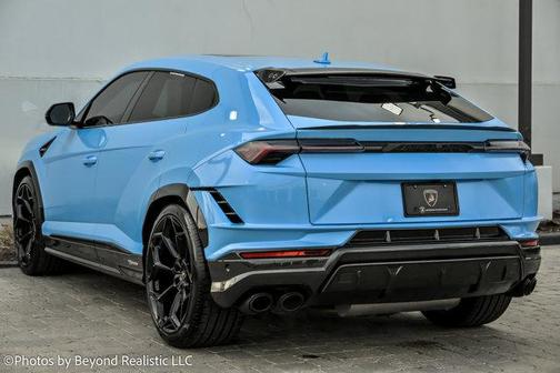 2024 Lamborghini Urus Performante
