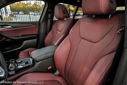2024 BMW X4 xDrive30i