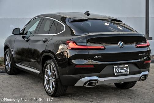2024 BMW X4 xDrive30i