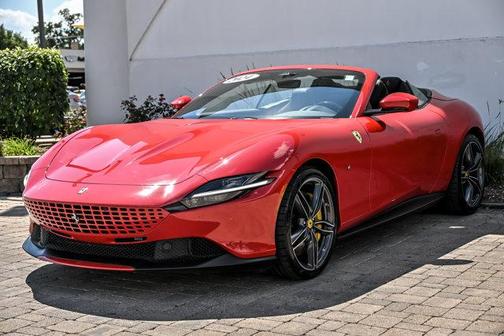 Rosso Corsa 2024 Ferrari Roma Spider Base