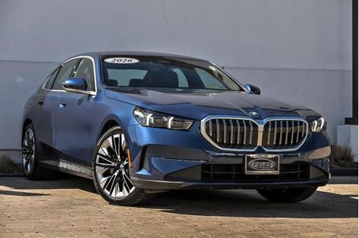 Phytonic Blue Metallic 2026 BMW 530 i xDrive