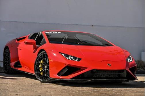 2023 Lamborghini Huracan EVO Base