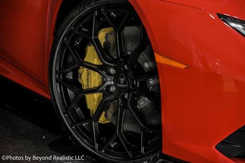 2023 Lamborghini Huracan EVO Base