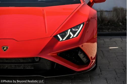 2023 Lamborghini Huracan EVO Base