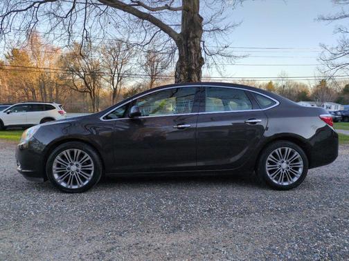 2013 Buick Verano Leather