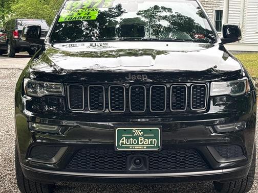 Diamond Black Crystal Pearlcoat 2019 Jeep Grand Cherokee High Altitude