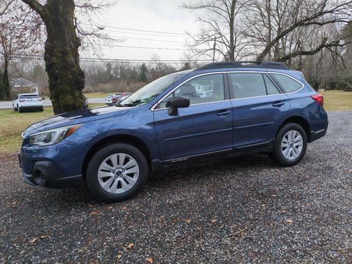 2019 Subaru Outback 2.5i