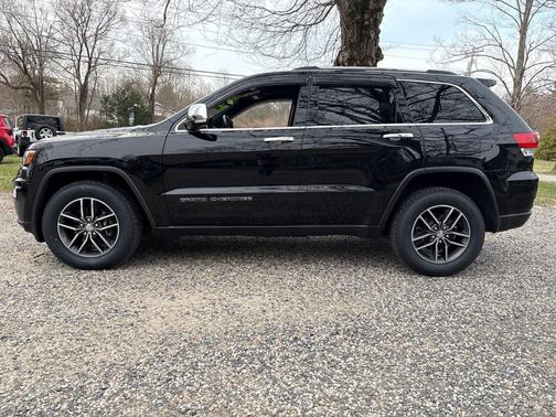2017 Jeep Grand Cherokee Limited X