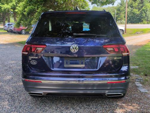 BLUE 2021 Volkswagen Tiguan 2.0T SE