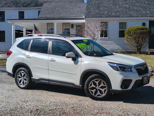 Ice Silver Metallic 2020 Subaru Forester Premium
