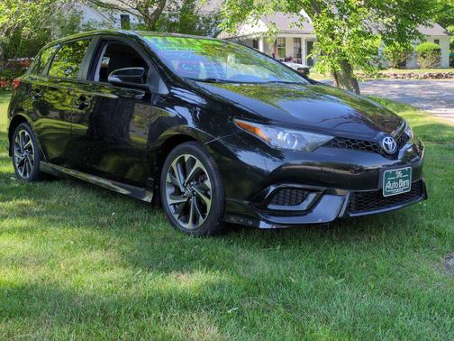 Black Sand Pearl 2018 Toyota Corolla iM Base