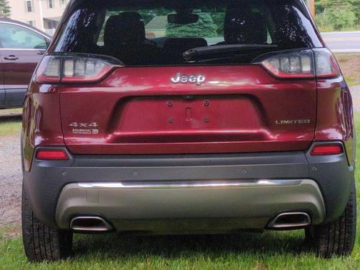 Velvet Red Pearlcoat 2019 Jeep Cherokee Limited