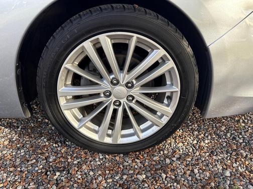 2012 Subaru Impreza 2.0i Premium