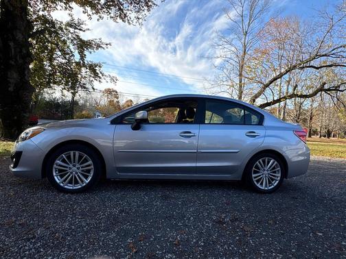 2012 Subaru Impreza 2.0i Premium