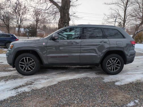 2021 Jeep Grand Cherokee Trailhawk