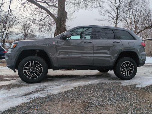 2021 Jeep Grand Cherokee Trailhawk