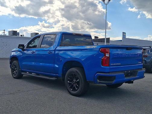 Riptide Blue Metallic 2025 Chevrolet Silverado 1500 RST