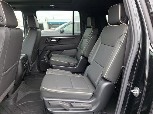Black 2026 Chevrolet Suburban Premier