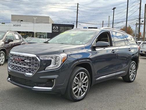 2022 GMC Terrain Denali