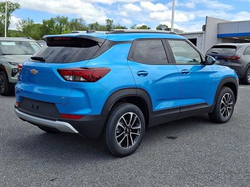 Marina Blue Metallic 2026 Chevrolet Trailblazer LT