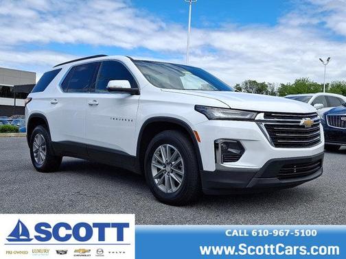 2022 Chevrolet Traverse LT Cloth